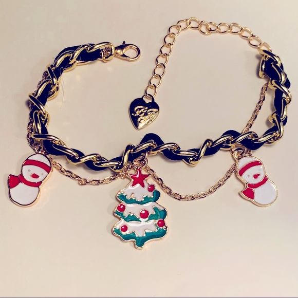 ☃️🆕 Betsey Johnson Style - Christmas Theme Bracelet - Picture 1 of 5